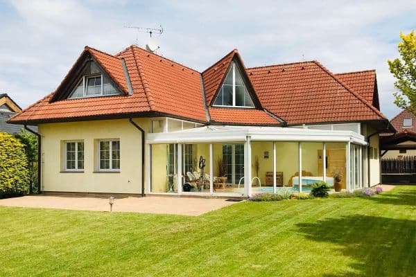Predaj domu 348 m², pozemek 1.135 m², Sulice Predaj domu 348 m², pozemek 1.135 m², Sulice