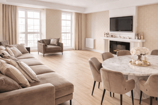 Predaj bytu 3-izbový 110 m², Zámecký vrch, Karlovy Vary, Karlovarský kraj Predaj bytu 3-izbový 110 m², Zámecký vrch, Karlovy Vary, Karlovarský kraj