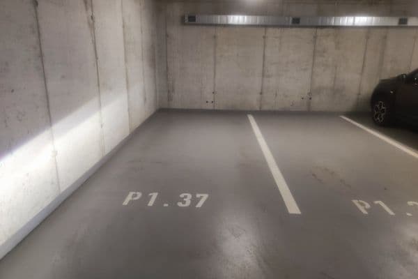 Prenájom garáže 18 m², Praha Prenájom garáže 18 m², Praha