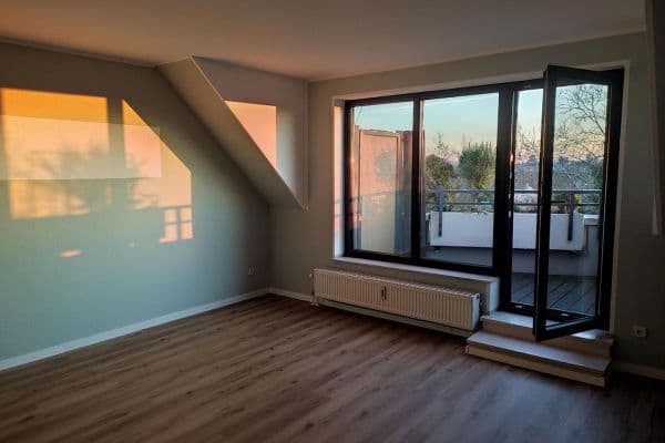 Prenájom bytu 2-izbový 80 m², Deutzer Straße 68, Neuss Prenájom bytu 2-izbový 80 m², Deutzer Straße 68, Neuss