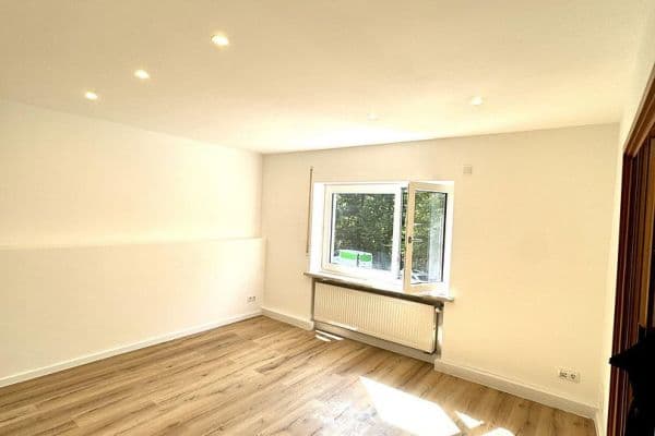 Predaj bytu 4-izbový 98 m², Georg-Mayer-Str. 5, Roth Predaj bytu 4-izbový 98 m², Georg-Mayer-Str. 5, Roth