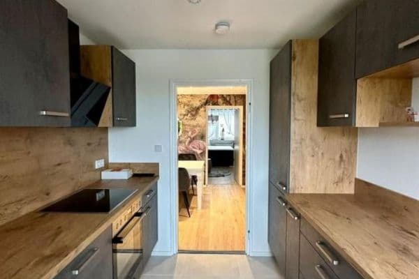 Prenájom bytu 20 m², Eduard-Spranger-Str. 24, München, Bavorsko Prenájom bytu 20 m², Eduard-Spranger-Str. 24, München, Bavorsko