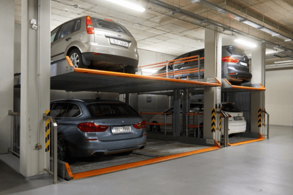 Prenájom garáže 13 m², Brno Prenájom garáže 13 m², Brno