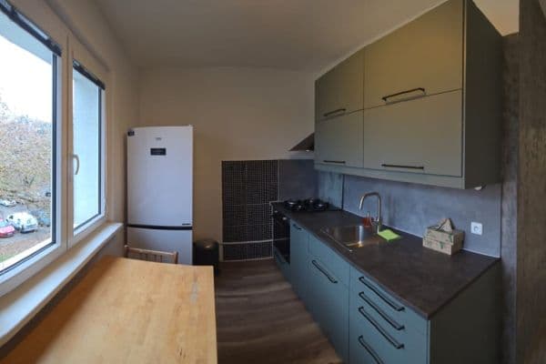 Prenájom bytu 2-izbový 54 m², Maříkova, Praha 6 Prenájom bytu 2-izbový 54 m², Maříkova, Praha 6