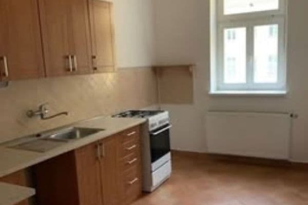 Prenájom bytu 1-izbový 42 m², Heřmanova, Praha 7 Prenájom bytu 1-izbový 42 m², Heřmanova, Praha 7