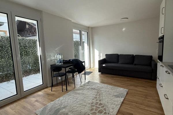 Prenájom bytu 2-izbový 54 m², Neufahrn bei Freising, Bavorsko Prenájom bytu 2-izbový 54 m², Neufahrn bei Freising, Bavorsko