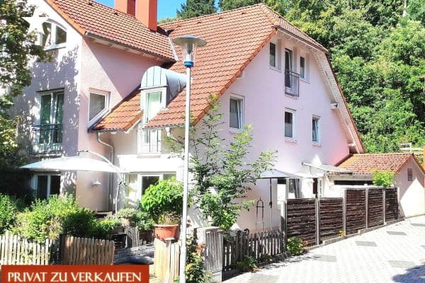 Predaj domu 154 m², pozemek 186 m², Staufen im Breisgau Predaj domu 154 m², pozemek 186 m², Staufen im Breisgau