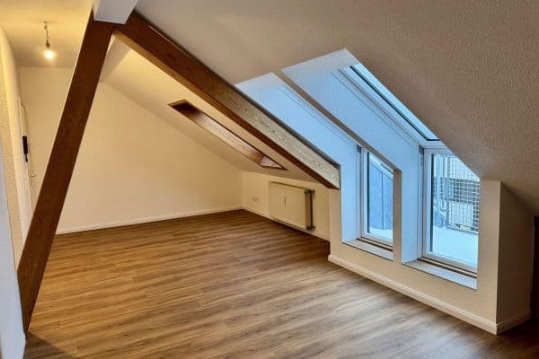 Prenájom bytu 2-izbový 60 m², Theaterstr. 71, Aachen, Severné Porýnie - Westfálsko Prenájom bytu 2-izbový 60 m², Theaterstr. 71, Aachen, Severné Porýnie - Westfálsko