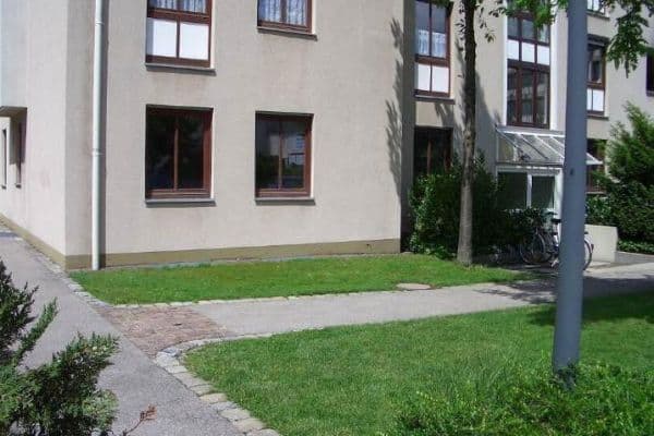 Prenájom kancelárie 125 m², Geschwister-Scholl-Ring 1-3, Bayern - Germering, Bavorsko Prenájom kancelárie 125 m², Geschwister-Scholl-Ring 1-3, Bayern - Germering, Bavorsko