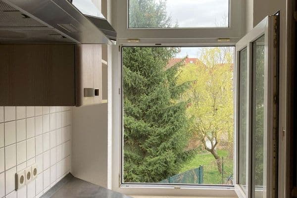 Prenájom bytu 2-izbový 65 m², Leipzig, Sasko Prenájom bytu 2-izbový 65 m², Leipzig, Sasko