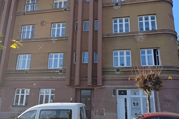 Predaj bytu 2-izbový 53 m², Kotkova, Dvůr Králové nad Labem Predaj bytu 2-izbový 53 m², Kotkova, Dvůr Králové nad Labem