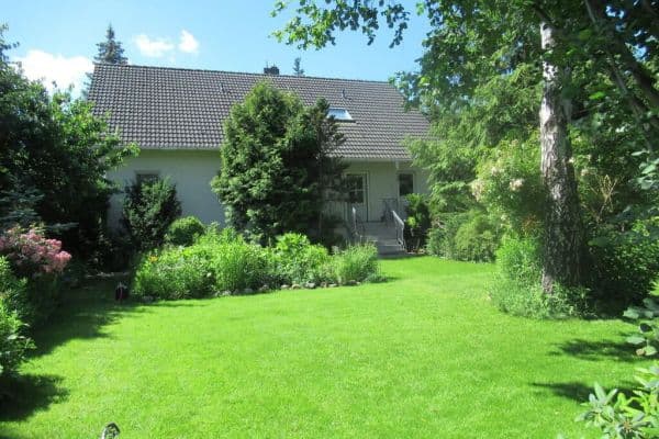 Predaj domu 190 m², pozemek 1.300 m², Berlin Predaj domu 190 m², pozemek 1.300 m², Berlin