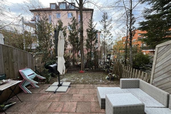 Prenájom bytu 2-izbový 72 m², München, Bavorsko Prenájom bytu 2-izbový 72 m², München, Bavorsko