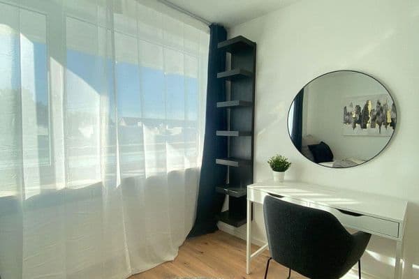 Prenájom bytu 80 m², Dachauerstraße 419, München, Bavorsko Prenájom bytu 80 m², Dachauerstraße 419, München, Bavorsko