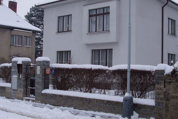 Prenájom bytu 3-izbový 90 m², Kopeckého, Praha Prenájom bytu 3-izbový 90 m², Kopeckého, Praha