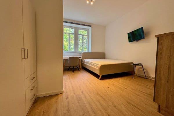 Prenájom bytu 1-izbový 25 m², Badener Str. 34, Karlsruhe, Bádensko-Wurttembersko Prenájom bytu 1-izbový 25 m², Badener Str. 34, Karlsruhe, Bádensko-Wurttembersko