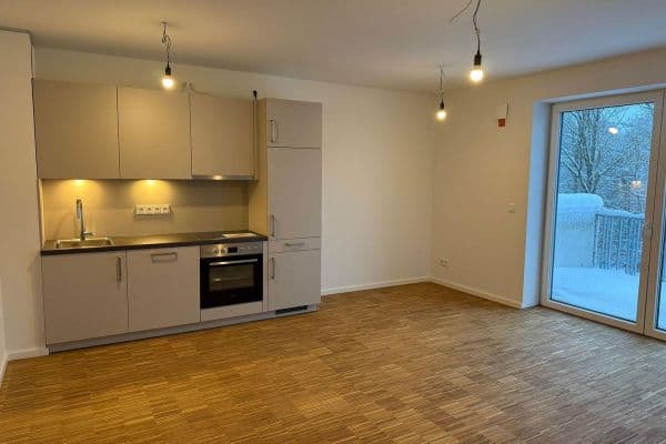 Prenájom bytu 3-izbový 68 m², Hamburg, Hamburg Prenájom bytu 3-izbový 68 m², Hamburg, Hamburg