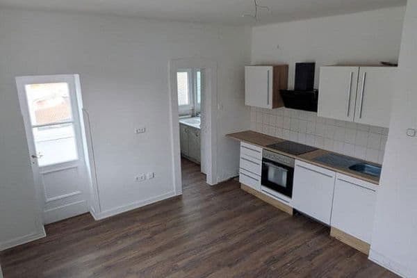 Prenájom bytu 3-izbový 84 m², Fuhrstraße 35, Ennepetal Prenájom bytu 3-izbový 84 m², Fuhrstraße 35, Ennepetal