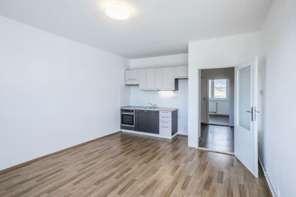 Prenájom bytu 2-izbový 55 m², Hodkovická, Liberec Prenájom bytu 2-izbový 55 m², Hodkovická, Liberec