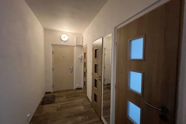 Predaj bytu 3-izbový 59 m², 4. května, Vsetín Predaj bytu 3-izbový 59 m², 4. května, Vsetín