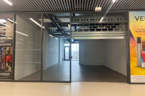 Prenájom nebytového priestoru 83 m², Mukařovského, Praha Prenájom nebytového priestoru 83 m², Mukařovského, Praha