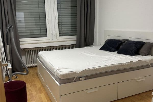 Prenájom bytu 2-izbový 50 m², Hintere Gasse 37, Sindelfingen Prenájom bytu 2-izbový 50 m², Hintere Gasse 37, Sindelfingen