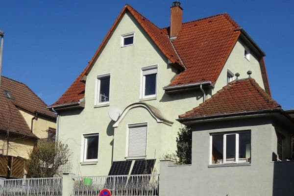 Predaj domu 183 m², pozemek 300 m², Esslingen am Neckar (Oberesslingen) Predaj domu 183 m², pozemek 300 m², Esslingen am Neckar (Oberesslingen)