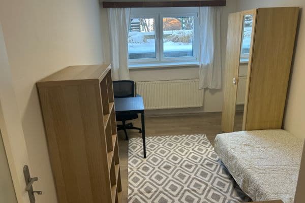 Prenájom bytu 1-izbový 25 m², V Nových Vokovicích, Praha Prenájom bytu 1-izbový 25 m², V Nových Vokovicích, Praha