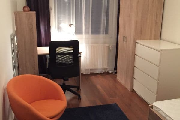 Prenájom bytu 3-izbový 64 m², Sokolovská, Plzeň Prenájom bytu 3-izbový 64 m², Sokolovská, Plzeň