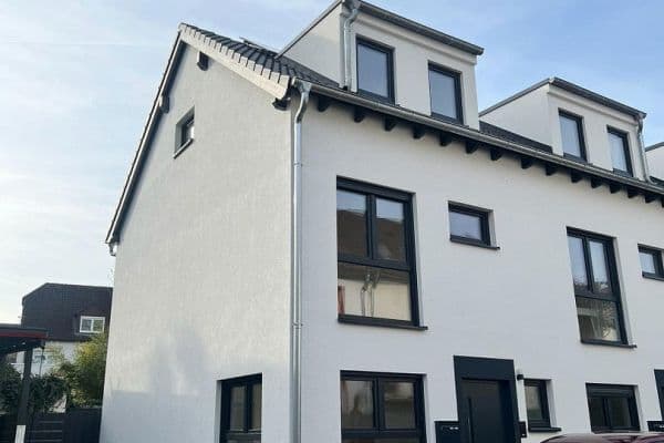 Predaj domu 110 m², pozemek 57 m², Neideckerstraße 4, Mainz Predaj domu 110 m², pozemek 57 m², Neideckerstraße 4, Mainz