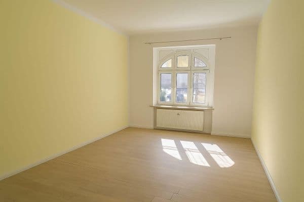 Prenájom bytu 3-izbový 91 m², Leipzig, Sasko Prenájom bytu 3-izbový 91 m², Leipzig, Sasko