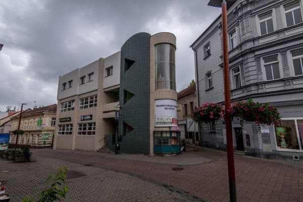 Prenájom bytu 3-izbový 85 m², Ivana Olbrachta, Kladno, Středočeský kraj Prenájom bytu 3-izbový 85 m², Ivana Olbrachta, Kladno, Středočeský kraj