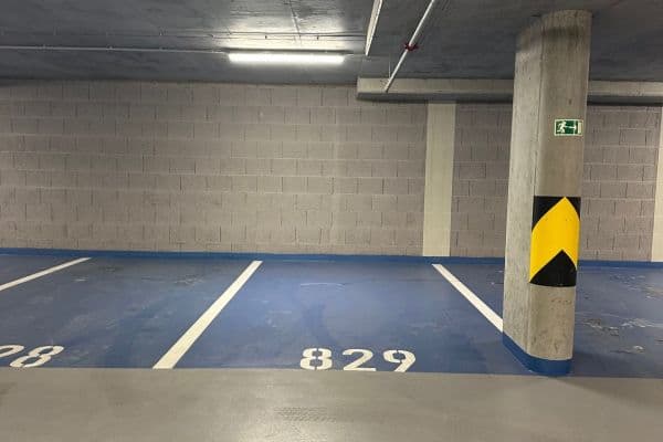 Prenájom garáže 13 m², Mezi Vodami, Praha Prenájom garáže 13 m², Mezi Vodami, Praha