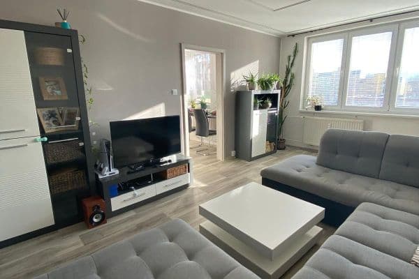 Predaj bytu 3-izbový 67 m², M. Chlajna, České Budějovice Predaj bytu 3-izbový 67 m², M. Chlajna, České Budějovice