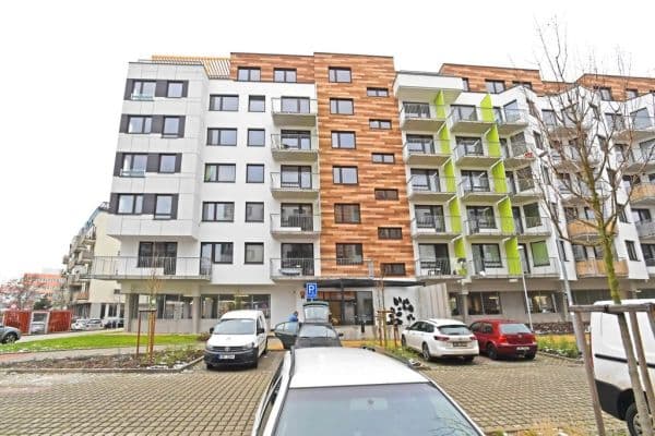 Predaj bytu 1-izbový 40 m², Makedonská, Praha Predaj bytu 1-izbový 40 m², Makedonská, Praha