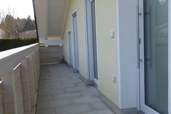 Prenájom bytu 3-izbový 75 m², Grabenstätt, Bavorsko Prenájom bytu 3-izbový 75 m², Grabenstätt, Bavorsko