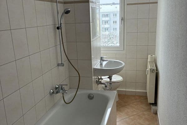 Prenájom bytu 2-izbový 46 m², Askanische Straße 114, Dessau-Roßlau, Sasko-Anhaltsko Prenájom bytu 2-izbový 46 m², Askanische Straße 114, Dessau-Roßlau, Sasko-Anhaltsko