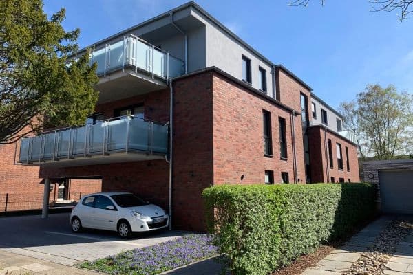 Prenájom bytu 2-izbový 79 m², Panderstr. 21, Duisburg Prenájom bytu 2-izbový 79 m², Panderstr. 21, Duisburg