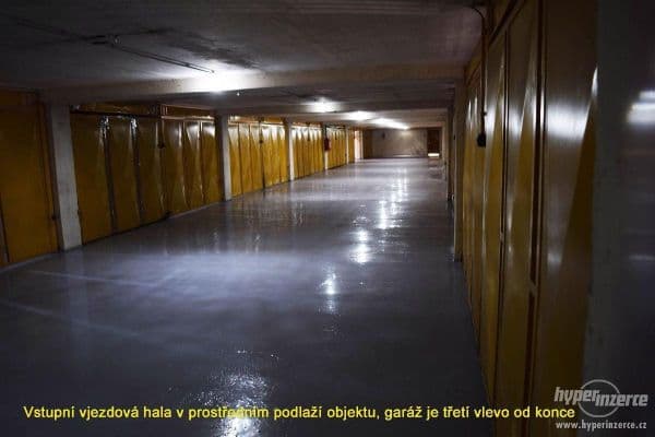 Prenájom garáže 18 m², Navigátorů, Praha Prenájom garáže 18 m², Navigátorů, Praha