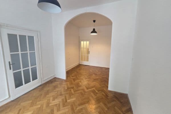Prenájom bytu 2-izbový 41 m², Jana Želivského, Praha Prenájom bytu 2-izbový 41 m², Jana Želivského, Praha