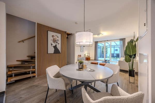 Predaj domu 141 m², pozemek 150 m², Johan-Kaiser-Ring 148, Hanau Predaj domu 141 m², pozemek 150 m², Johan-Kaiser-Ring 148, Hanau