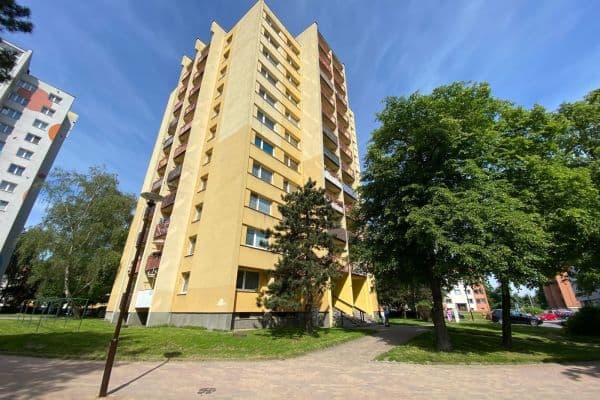 Prenájom bytu 3-izbový 67 m², Osvobození, Prenájom bytu 3-izbový 67 m², Osvobození,
