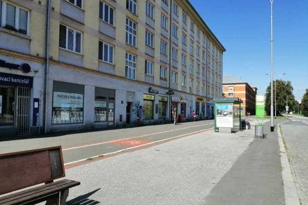 Prenájom nebytového priestoru 74 m², tř. Osvobození, Prenájom nebytového priestoru 74 m², tř. Osvobození,