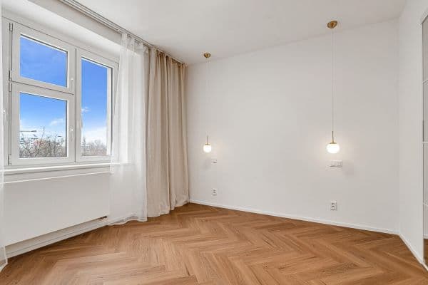 Predaj bytu 3-izbový 70 m², Argentinská, Praha Predaj bytu 3-izbový 70 m², Argentinská, Praha