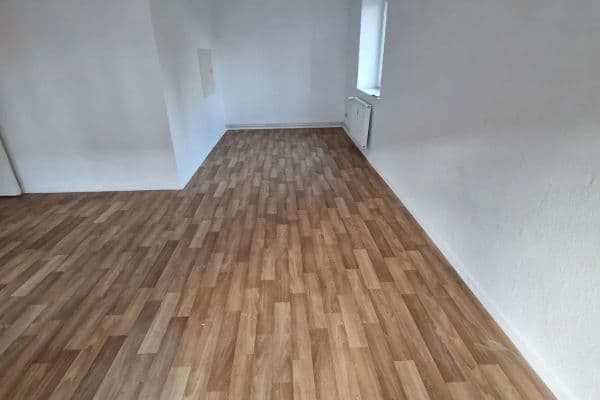 Prenájom bytu 4-izbový 85 m², Kisselnallee, Berlin-Bezirk Spandau, Berlín Prenájom bytu 4-izbový 85 m², Kisselnallee, Berlin-Bezirk Spandau, Berlín