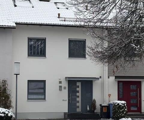 Predaj domu 134 m², pozemek 246 m², Kempten (Allgäu), Bavorsko Predaj domu 134 m², pozemek 246 m², Kempten (Allgäu), Bavorsko