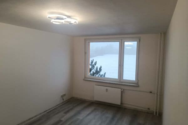 Prenájom bytu 2-izbový 43 m², Jateční, Kolín, Středočeský kraj Prenájom bytu 2-izbový 43 m², Jateční, Kolín, Středočeský kraj