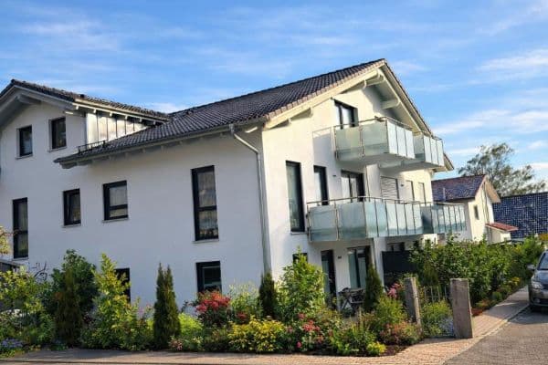 Prenájom bytu 3-izbový 86 m², Schnaidweg2, Memmingen Eisenburg, Bavorsko Prenájom bytu 3-izbový 86 m², Schnaidweg2, Memmingen Eisenburg, Bavorsko