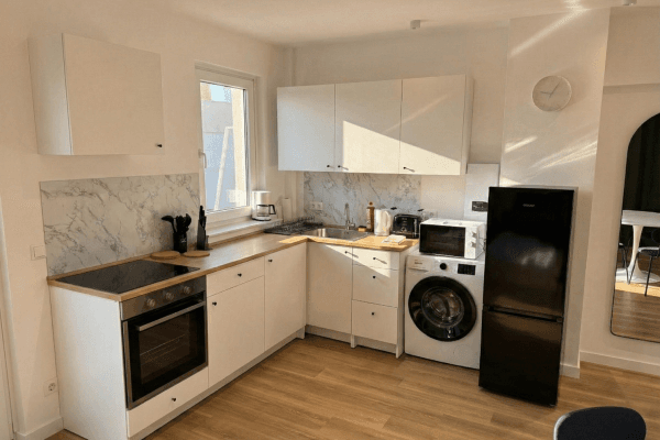 Prenájom bytu 1-izbový 41 m², Luisenstraße 45, Düsseldorf, Severné Porýnie - Westfálsko Prenájom bytu 1-izbový 41 m², Luisenstraße 45, Düsseldorf, Severné Porýnie - Westfálsko