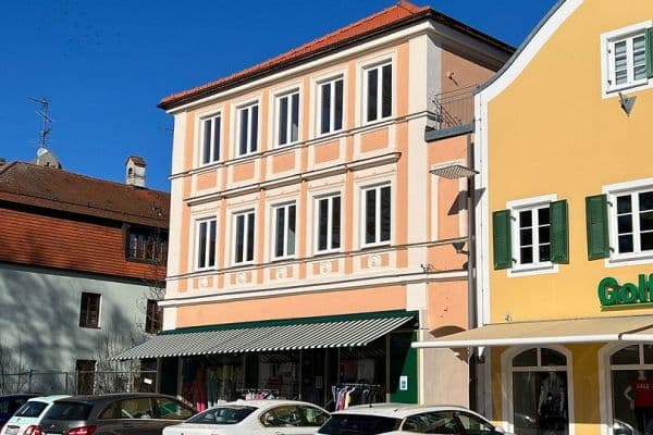 Prenájom bytu 3-izbový 95 m², Stadtplatz 10, Bad Griesbach i.Rottal, Bavorsko Prenájom bytu 3-izbový 95 m², Stadtplatz 10, Bad Griesbach i.Rottal, Bavorsko